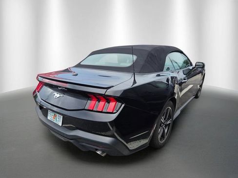 Used 2024 Ford Mustang Premium RWD image 4