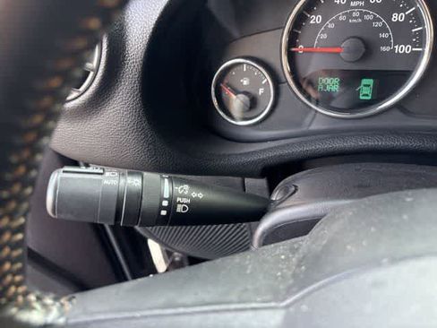 Used 2016 Jeep Wrangler Unlimited Sahara w/ Dual Top Group image 16