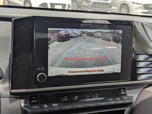 Used 2025 Toyota Camry LE FWD image 19