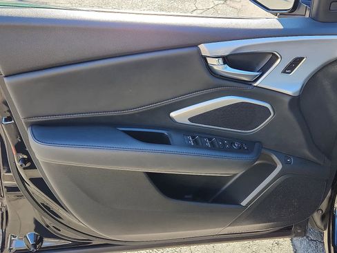 Used 2024 Acura RDX image 12