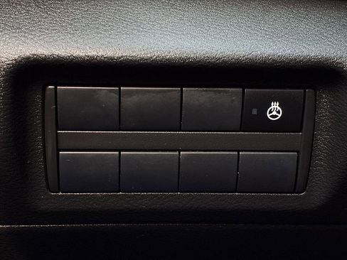 Certified 2023 Nissan Kicks SR w/ SR Premium Package image 23