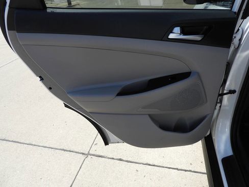 Used 2020 Hyundai Tucson Value FWD image 24