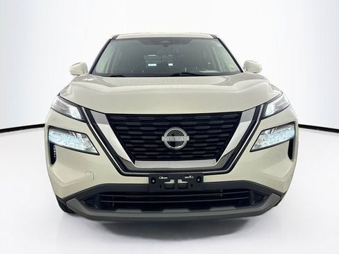Certified 2023 Nissan Rogue SV AWD/4WD image 2
