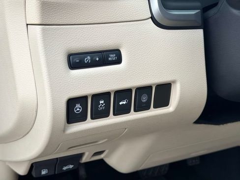 Used 2019 Nissan Murano Platinum AWD/4WD image 25