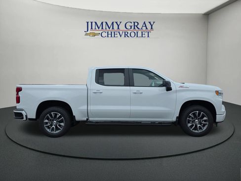 New 2026 Chevrolet Silverado 1500 RST w/ Convenience Package II AWD/4WD image 2