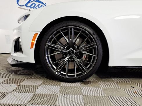 Used 2024 Chevrolet Camaro ZL1 RWD image 7