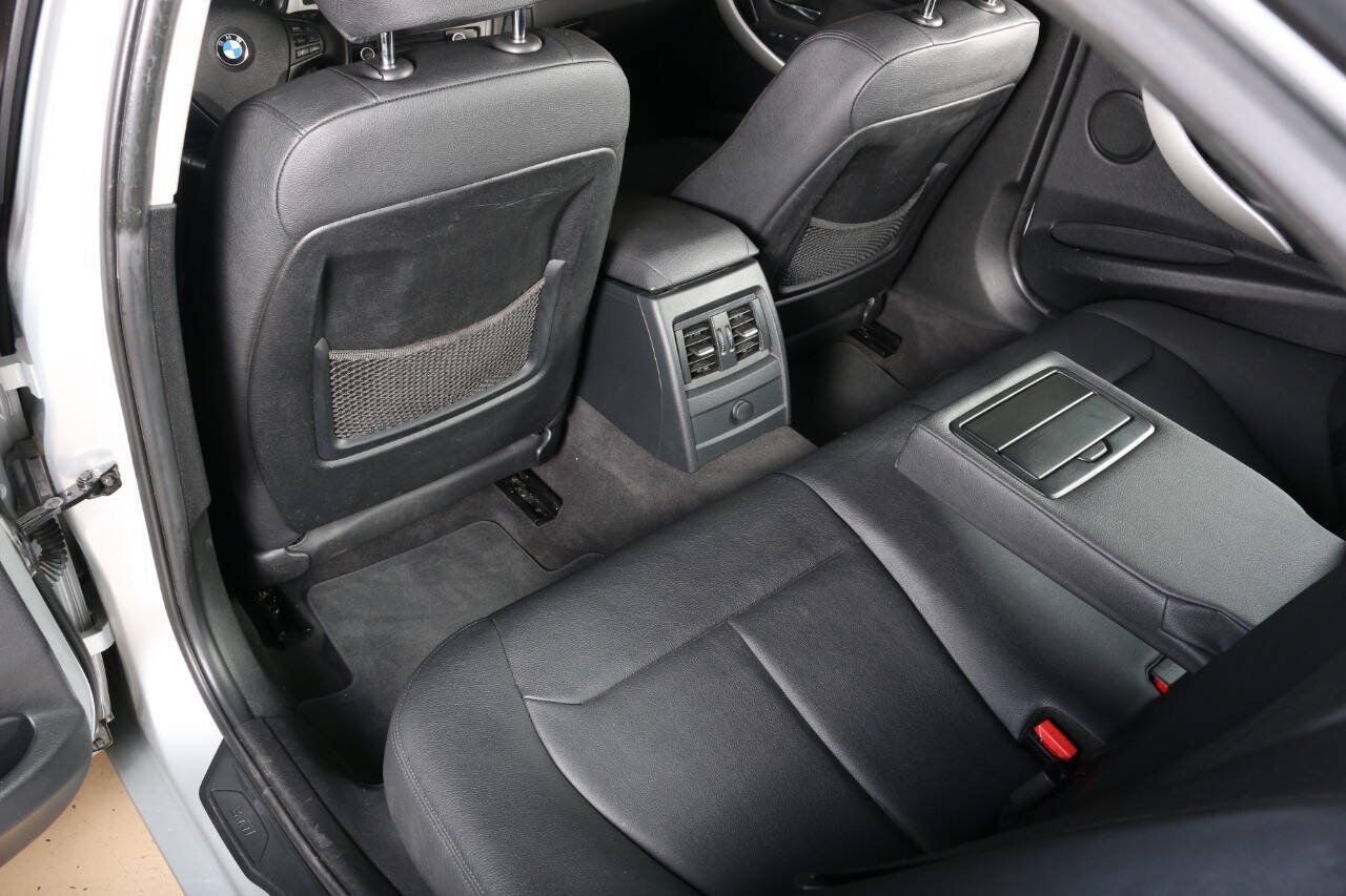 Used 2013 BMW 328i Sedan RWD image 39