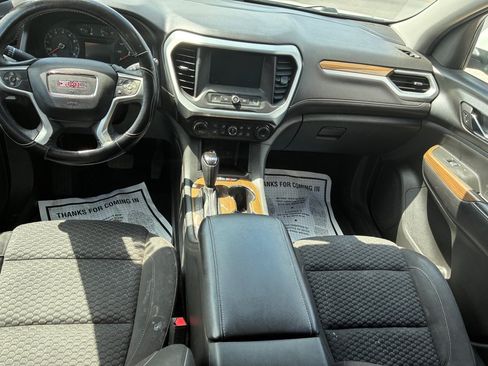 Used 2017 GMC Acadia SLE FWD image 28