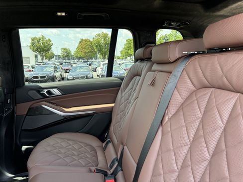 New 2027 BMW X7 xDrive40i w/ Executive Package AWD/4WD image 33