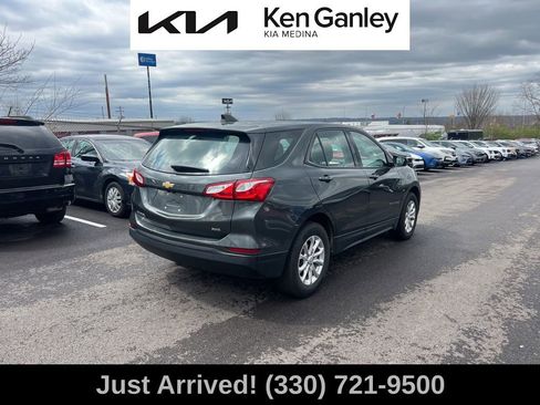 Used 2019 Chevrolet Equinox LS image 5