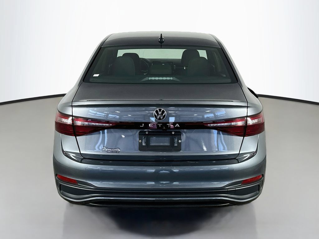 Used 2025 Volkswagen Jetta Sport FWD image 6
