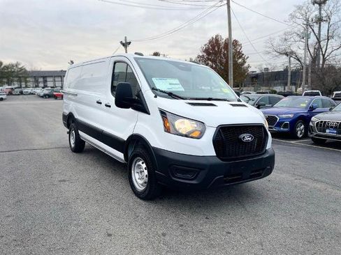 New 2026 Ford Transit 250 Low Roof RWD image 7