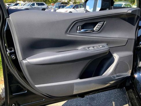 New 2026 Toyota Prius Plug-In Hybrid image 9