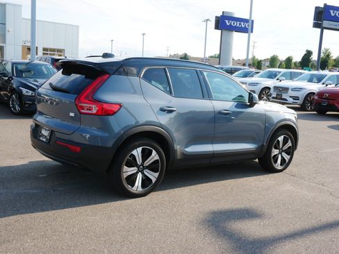 Used 2023 Volvo XC40 Recharge Plus w/ Protection Package Premier AWD/4WD image 7