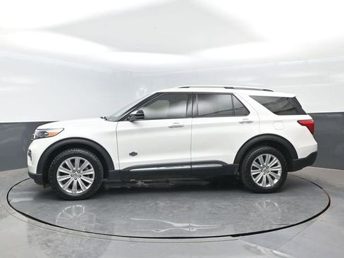 Certified 2023 Ford Explorer King Ranch w/ Technology Package AWD/4WD image 4