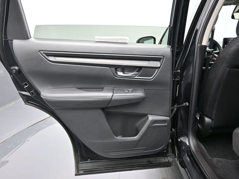 Certified 2025 Honda CR-V EX image 33