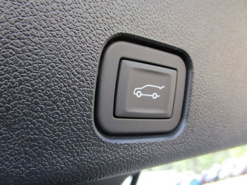 New 2026 GMC Acadia Elevation w/ Elevation Premium Package FWD image 14