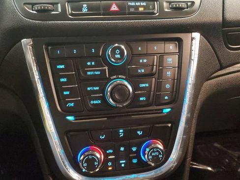 Used 2016 Buick Encore Convenience AWD/4WD image 19