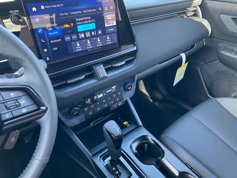 New 2026 Subaru Outback Premium image 16