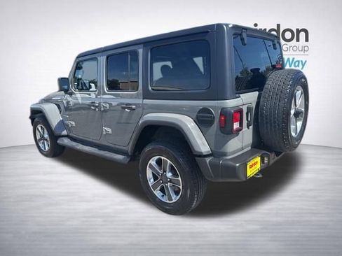 Used 2022 Jeep Wrangler Unlimited Sahara w/ Cold Weather Group AWD/4WD image 5