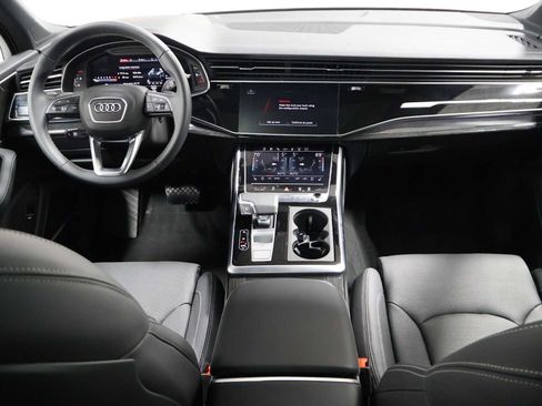 Used 2026 Audi Q7 3.0T Prestige w/ Prestige Package AWD/4WD image 24