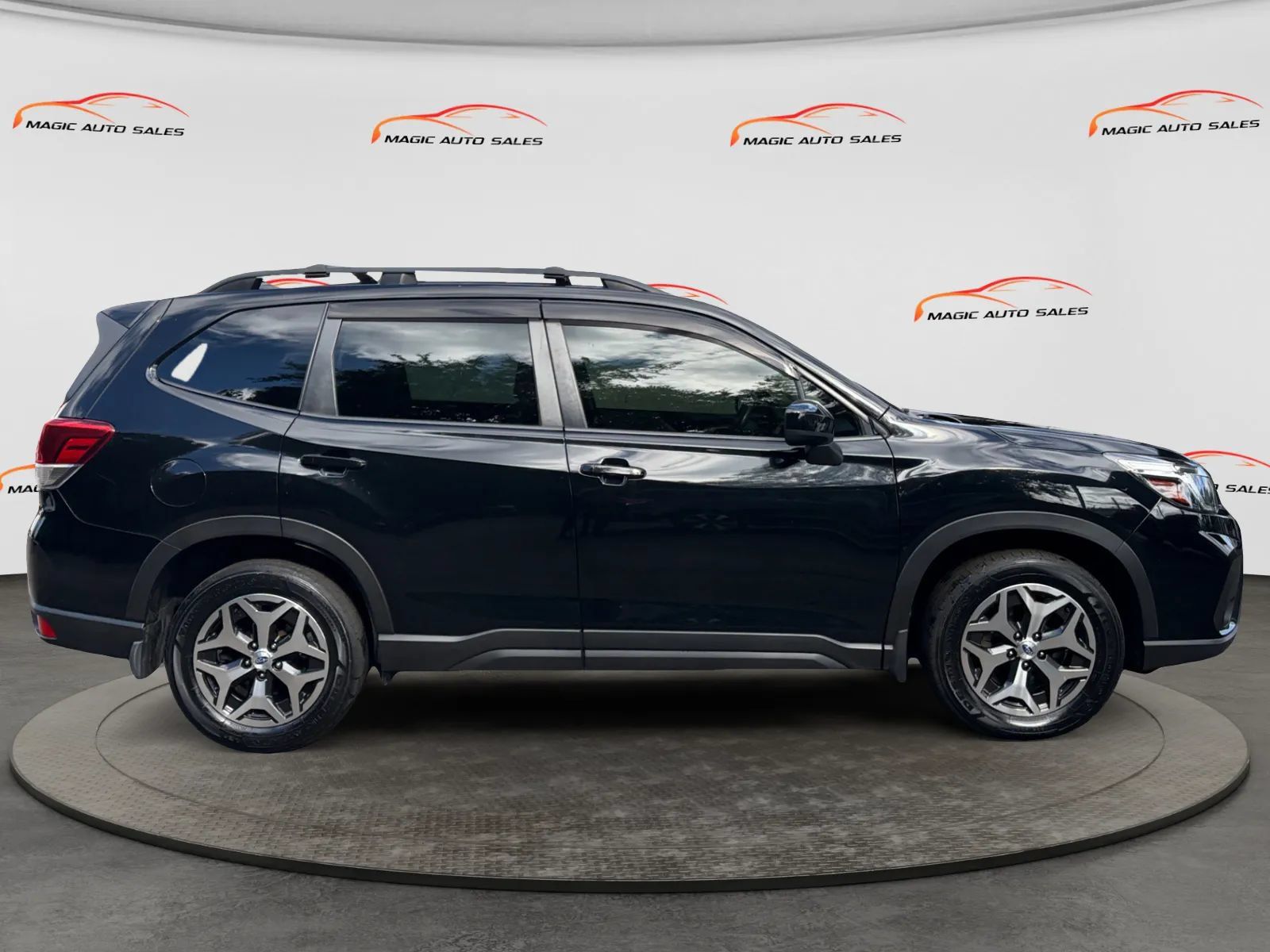 Used 2020 Subaru Forester Premium w/ Popular Package #1 AWD/4WD image 6