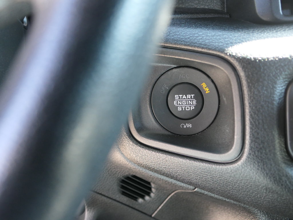 Used 2024 Jeep Wrangler Sport AWD/4WD image 15