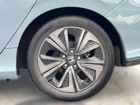 Used 2018 Honda Civic EX image 6