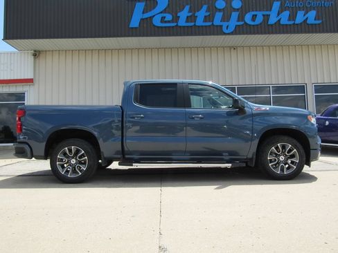 Used 2024 Chevrolet Silverado 1500 RST w/ All Star Edition Plus AWD/4WD image 2