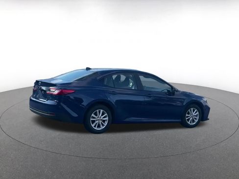 Used 2025 Toyota Camry LE image 15