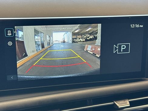 Certified 2025 Hyundai Santa Cruz SE image 21