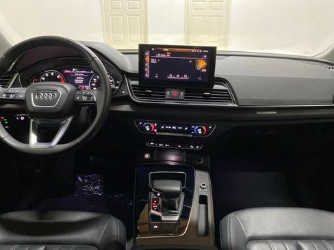 Used 2023 Audi Q5 2.0T Premium w/ Convenience Package AWD/4WD image 13