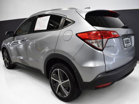 Used 2022 Honda HR-V EX image 3