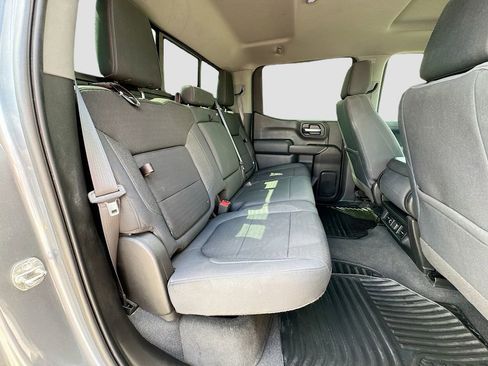 Used 2019 Chevrolet Silverado 1500 LT w/ Texas Edition image 34