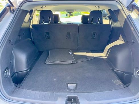 Used 2021 Chevrolet Blazer LT FWD image 6