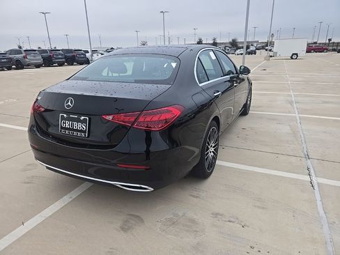 Used 2024 Mercedes-Benz C 300 Sedan image 3