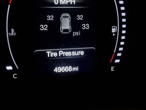 Used 2020 Jeep Compass Latitude image 27