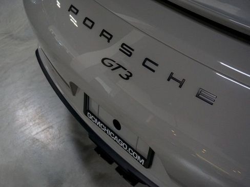 Used 2018 Porsche 911 GT3 image 81