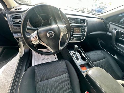 Used 2017 Nissan Altima 2.5 S w/ Power Driver Seat Package FWD image 11