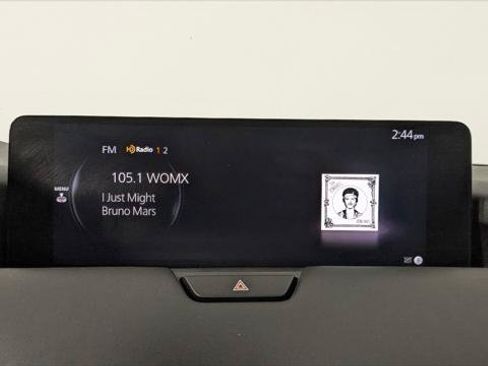 Used 2024 MAZDA CX-90 Plug-In Hybrid w/ Premium Plus AWD/4WD image 31