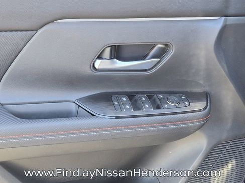 Used 2025 Nissan Kicks SR AWD/4WD image 20