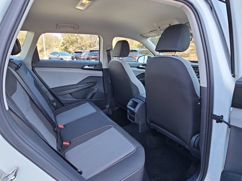 Used 2023 Volkswagen Taos S FWD image 11