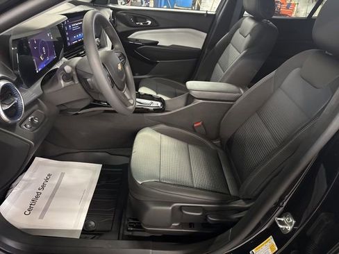 New 2026 Chevrolet Trax LT image 11