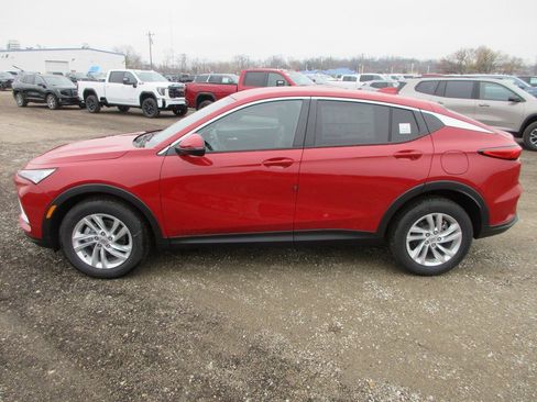 New 2026 Buick Envista Sport Touring FWD image 8