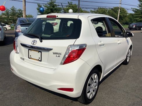 Used 2013 Toyota Yaris LE FWD image 8