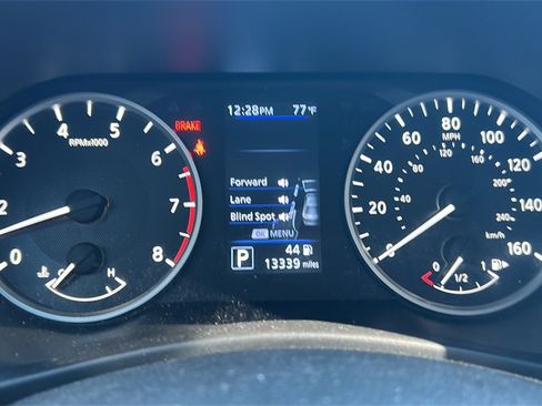 Used 2025 Nissan Sentra S image 13