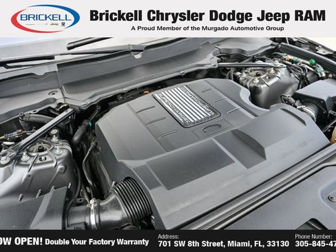 Used 2019 Land Rover Discovery SE AWD/4WD image 32