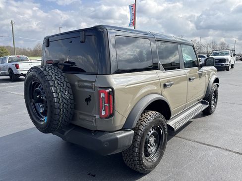 New 2026 Ford Bronco Outer Banks image 5