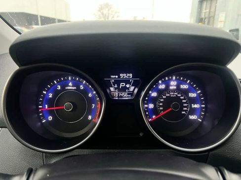 Used 2015 Hyundai Elantra SE w/ Option Group 03 image 30