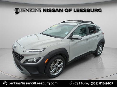 Used 2023 Hyundai Kona SEL image 1